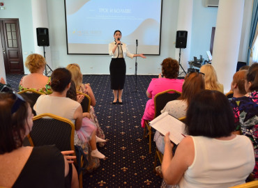 Общественницы из Севастополя просят власти ввести региональный материнский капитал для мам, родивших третьего ребенка